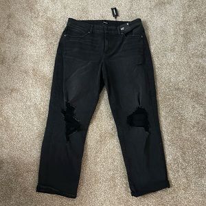 NWT Express distressed Boyfriend Mid Rise Black denim jeans size 12